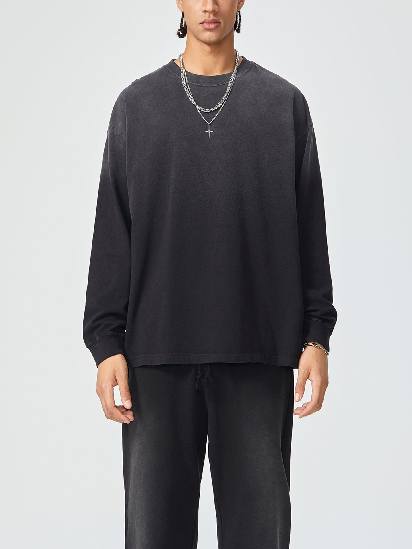 gradient washed long sleeve t-shirt