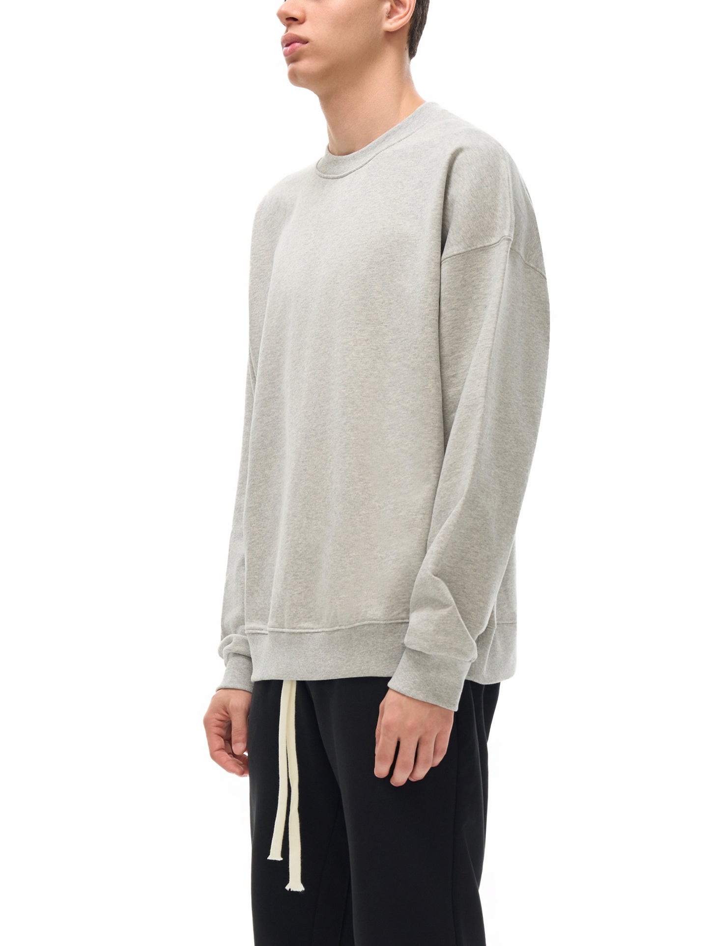 heavyweight essential sweatshirt