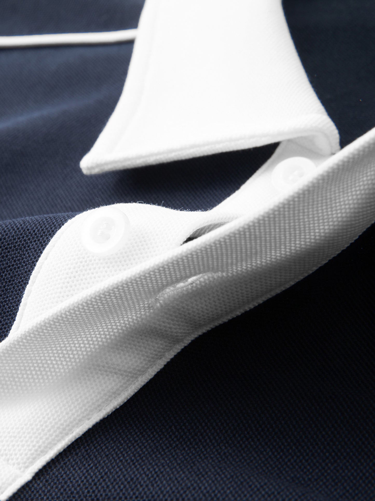 contrast collar short-sleeve polo shirt