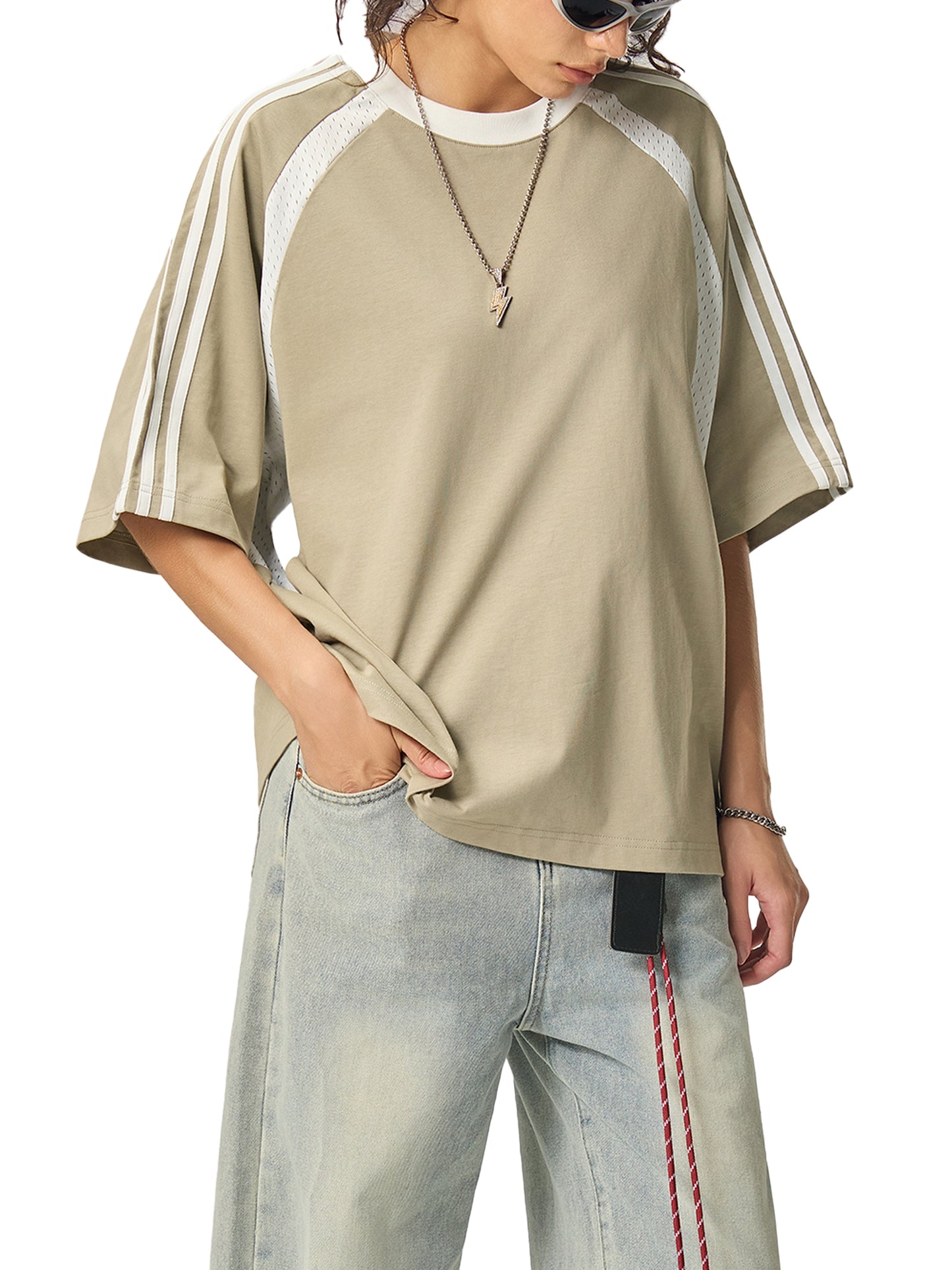 contrast stripes panel mesh t-shirt