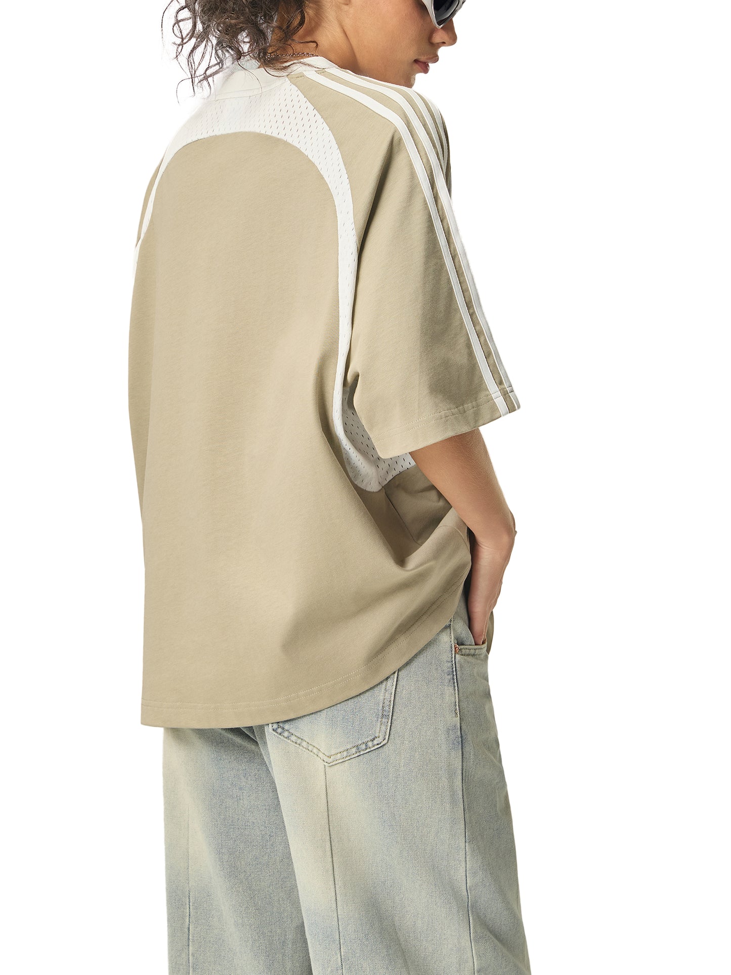 contrast stripes panel mesh t-shirt