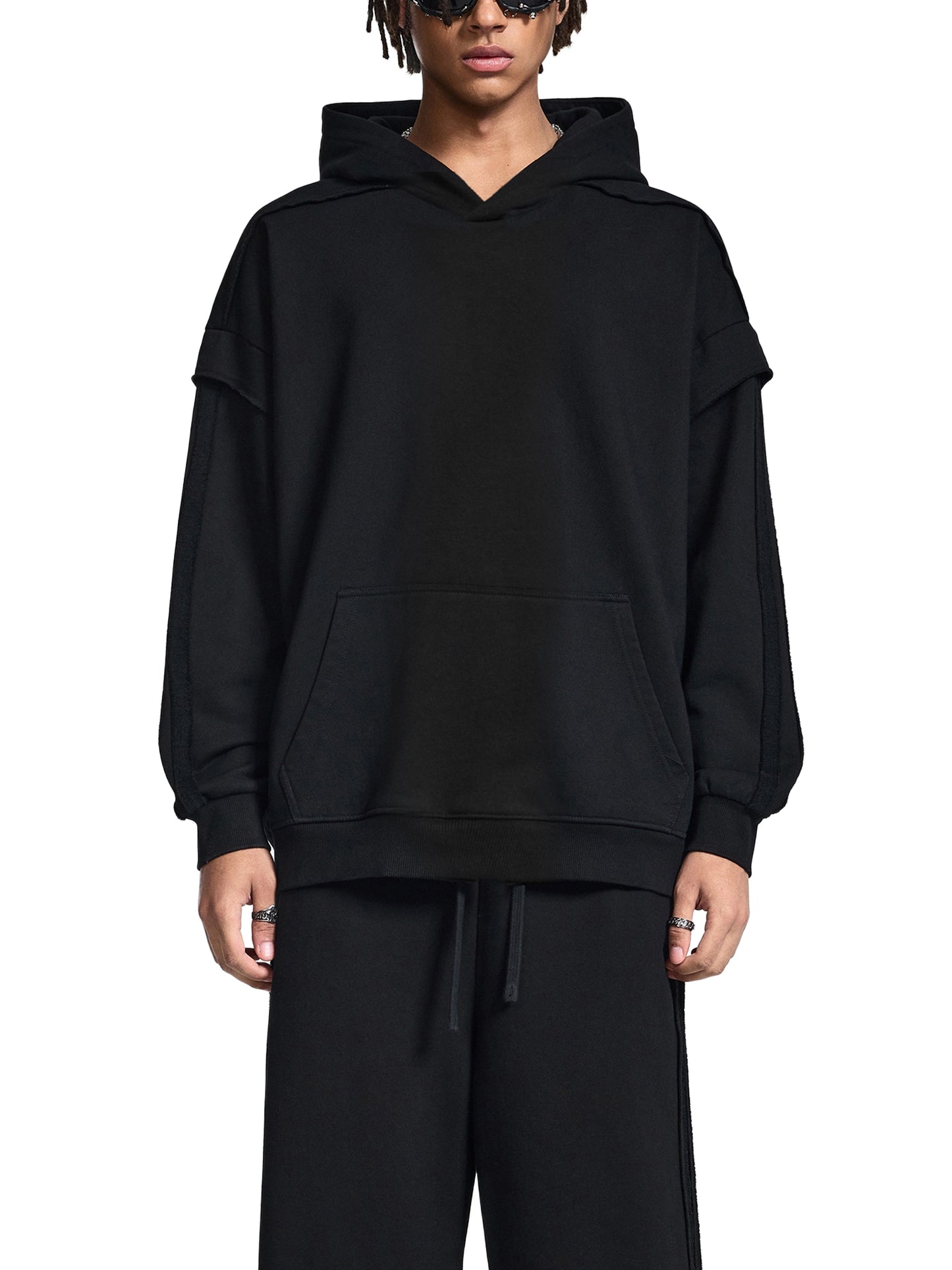 contrast tape raw edge double layered hoodie
