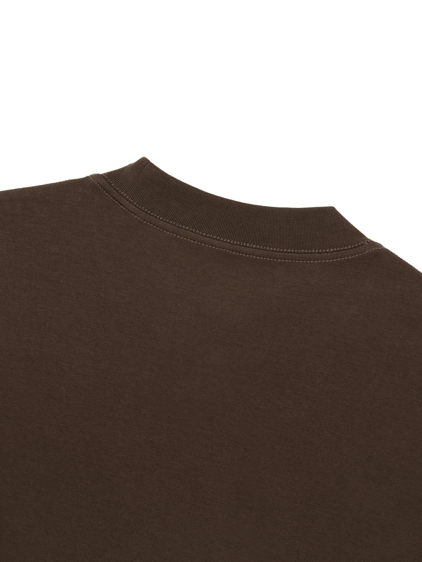 essential crewneck long-sleeve t-shirt